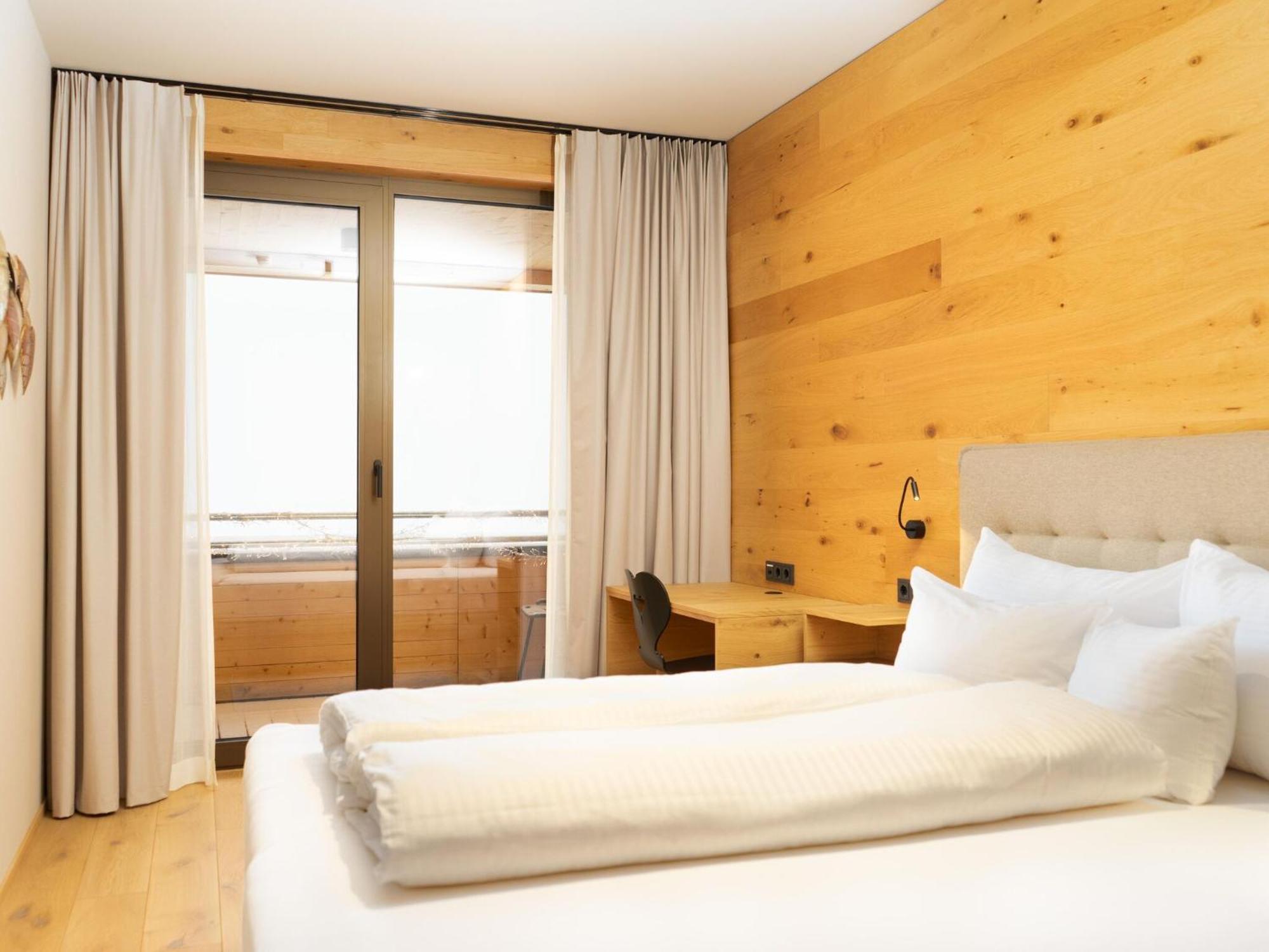 Cosy Apartment In Schroecken With Balcony Buitenkant foto